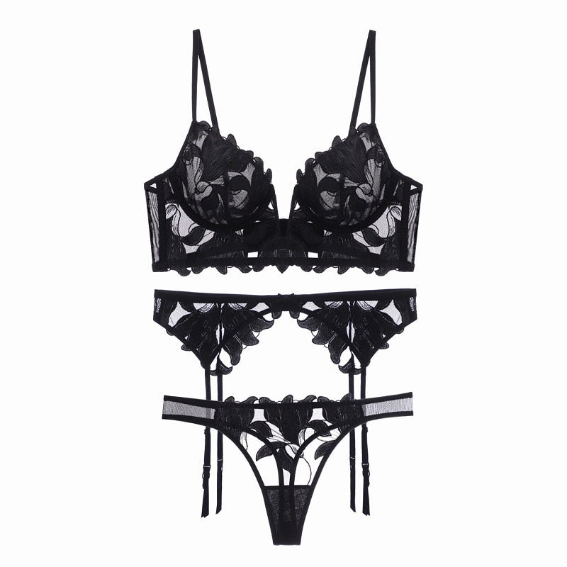 Completo intimo 3 pezzi con pizzo floreale
