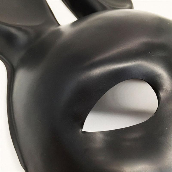Maschera con orecchie da coniglio