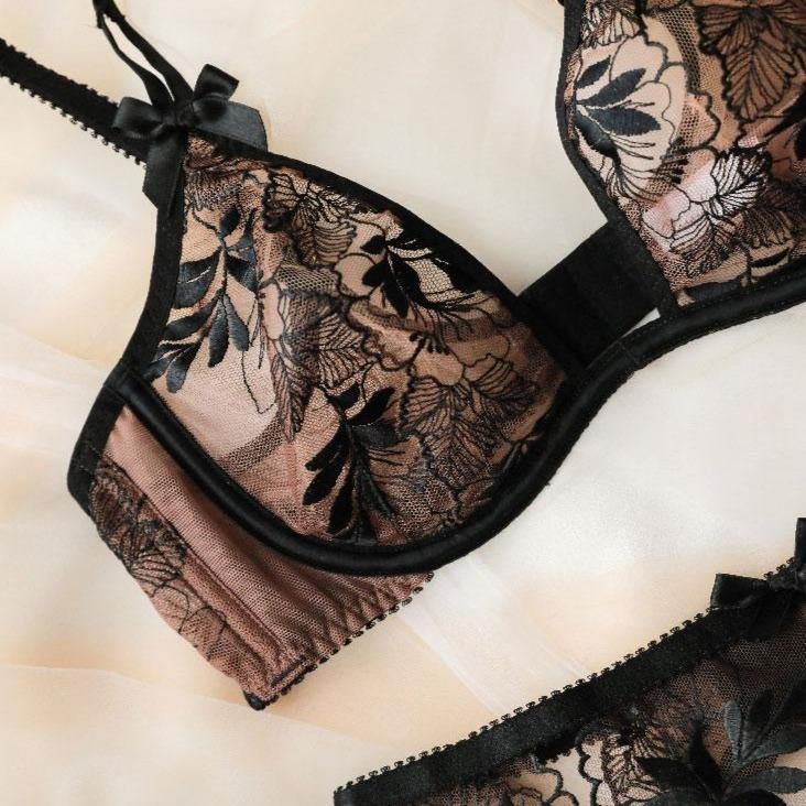 Set lingerie in pizzo