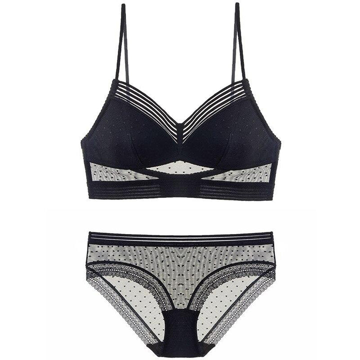 Set lingerie trasparente