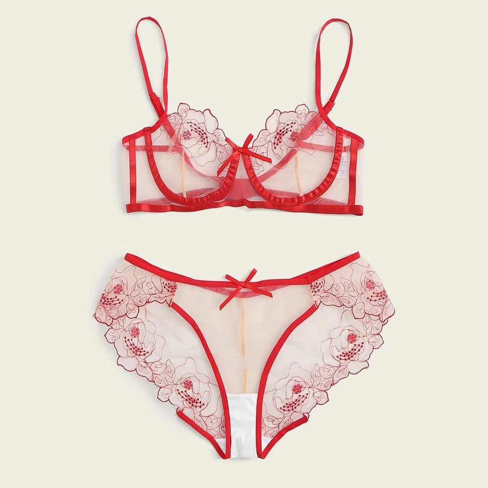 Set di lingerie trasparente