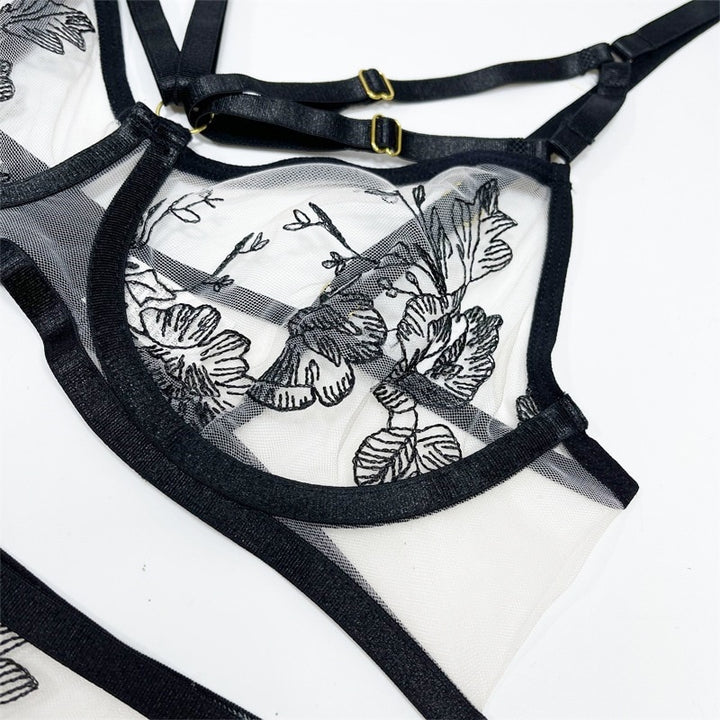 Completo intimo 3 pezzi con balza