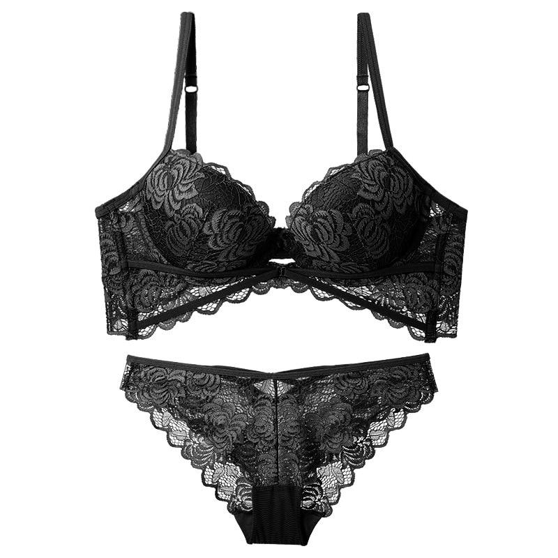 Set lingerie in pizzo effetto Push UP